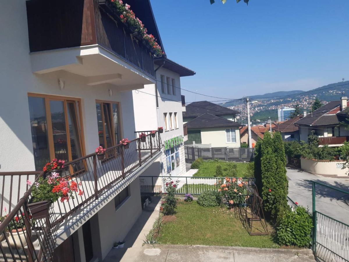 Route 68 Apartment Sarajevo Exterior photo